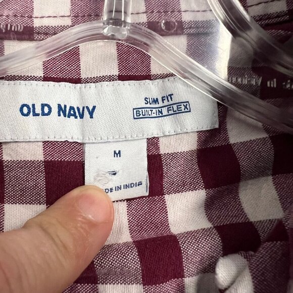Old Navy Men's Maroon/White Check Button Up Shirt Slim Fit Size Medium - Picture 8 of 9